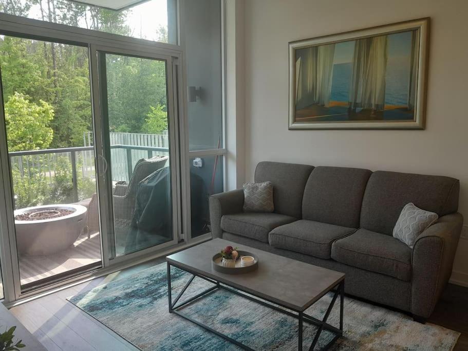 Cozy South View Suite Overlooking The Nature Trail Innisfil Exterior foto